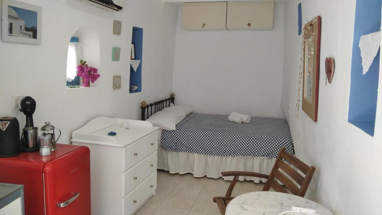 Traditional Renovated House In The Centre Of Anafi Extérieur photo