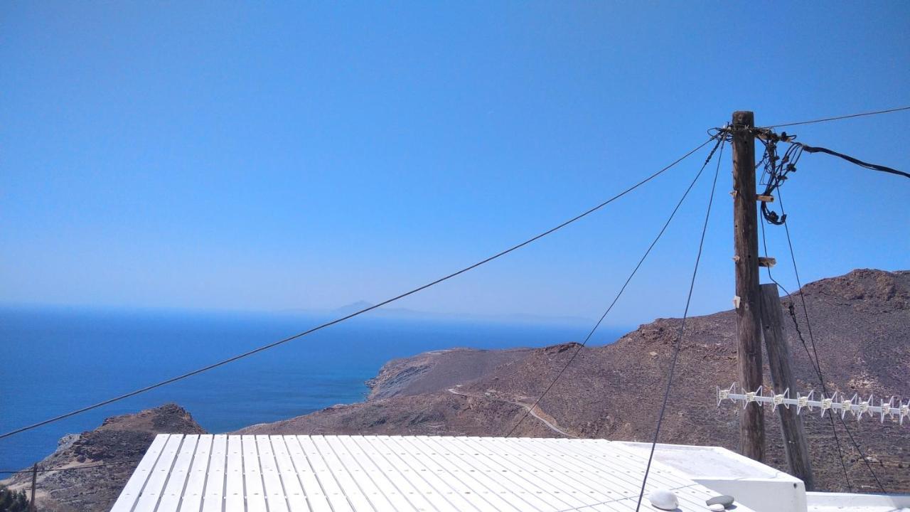 Traditional Renovated House In The Centre Of Anafi Extérieur photo