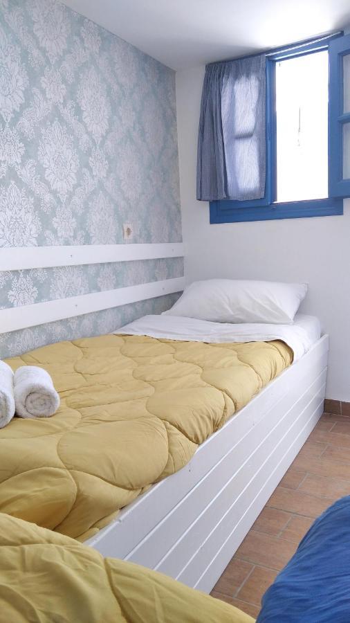 Traditional Renovated House In The Centre Of Anafi Extérieur photo