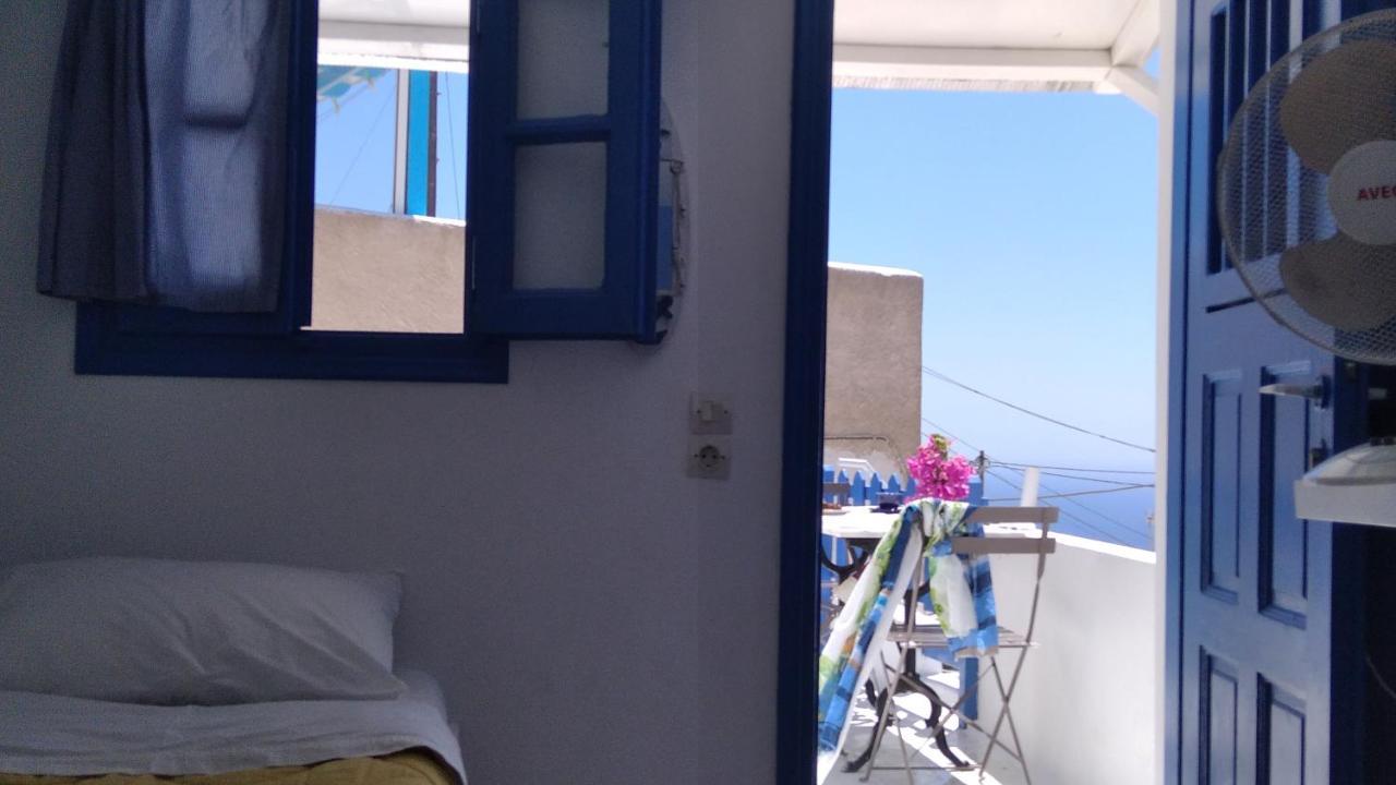 Traditional Renovated House In The Centre Of Anafi Extérieur photo